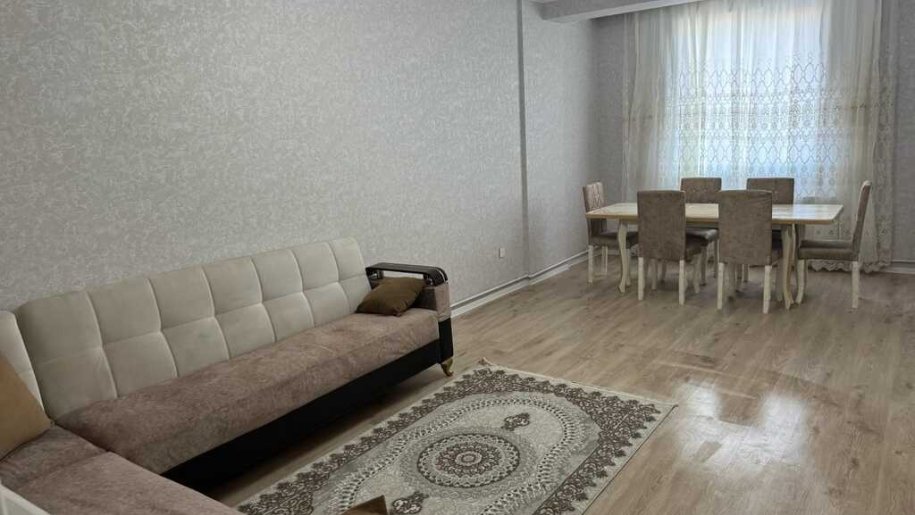 Kirayə verilir 2 otaqlı yeni tikili, 70 m², Saray-5