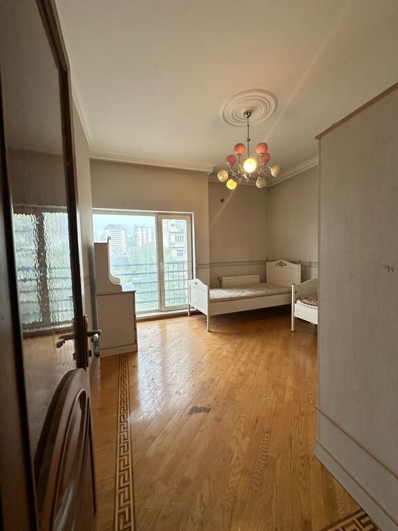 Satılır 4 otaqlı yeni tikili, 150 m², Nərimanov-9