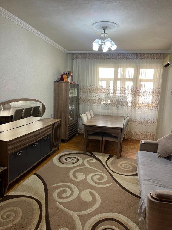 Satılır 2 otaqlı köhnə tikili, 58 m², Memar Əcəmi m.-3