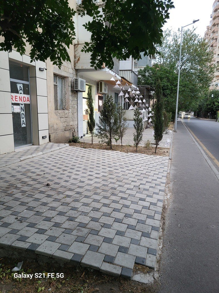 70 kv.m. obyekt icarəyə verilir, Elmlər Akademiyası m.-6