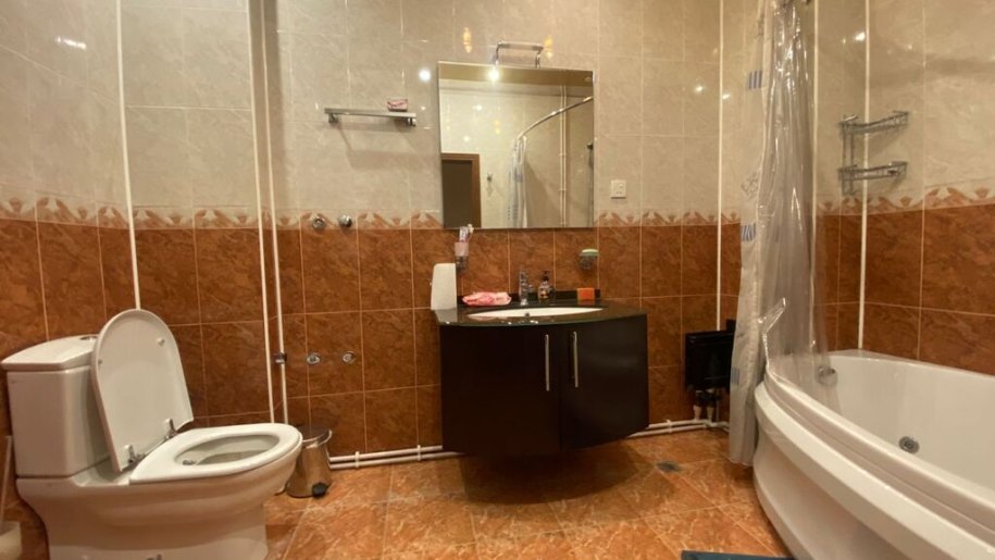 Satılır 3 otaqlı yeni tikili, 254 m², 28 May m.-10