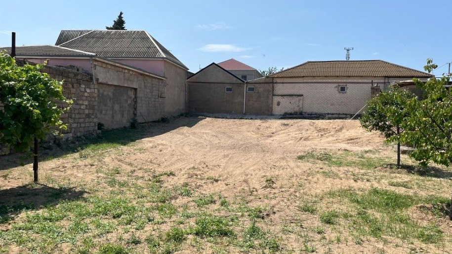 7 sot torpaq satılır, Şüvəlan-5