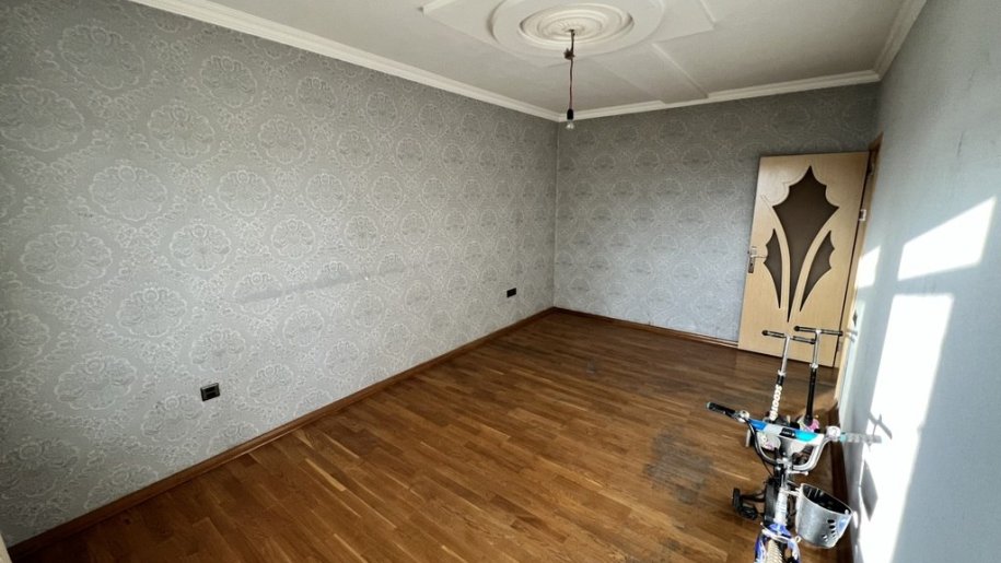 Satılır 4 otaqlı köhnə tikili, 100 m², Əhmədli m.-4