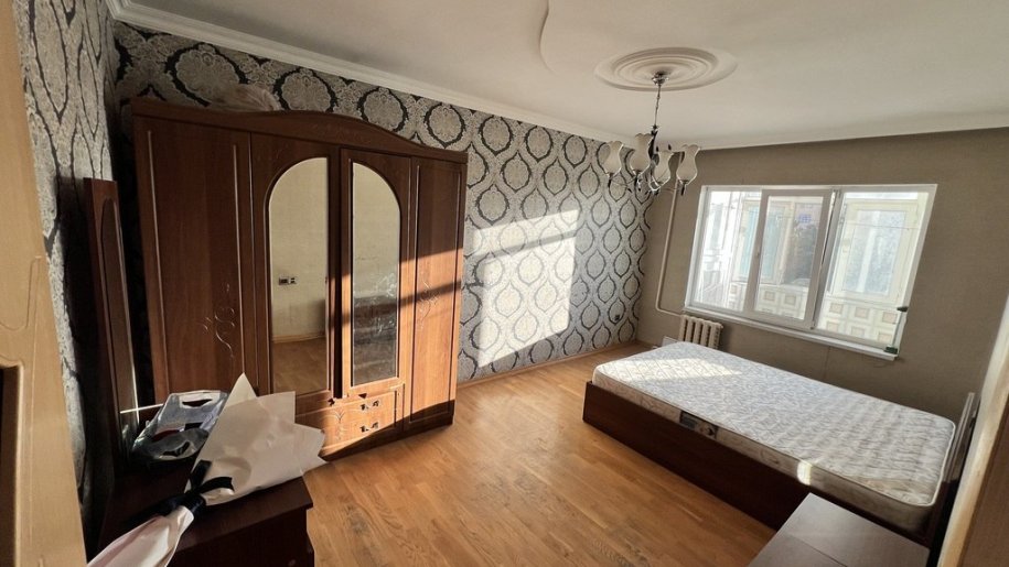 Satılır 4 otaqlı köhnə tikili, 100 m², Əhmədli m.-6