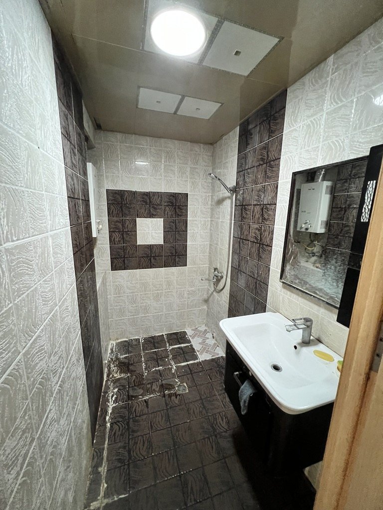 Satılır 4 otaqlı köhnə tikili, 100 m², Əhmədli m.-9
