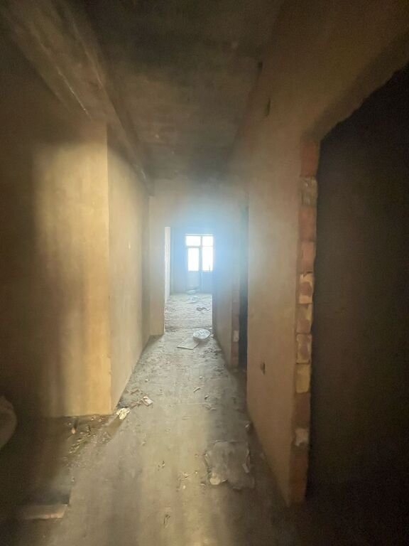 Satılır 3 otaqlı yeni tikili, 125 m², İnşaatçılar m.-16