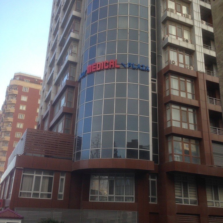 Satılır 3 otaqlı yeni tikili, 147 m², 28 May m.-1