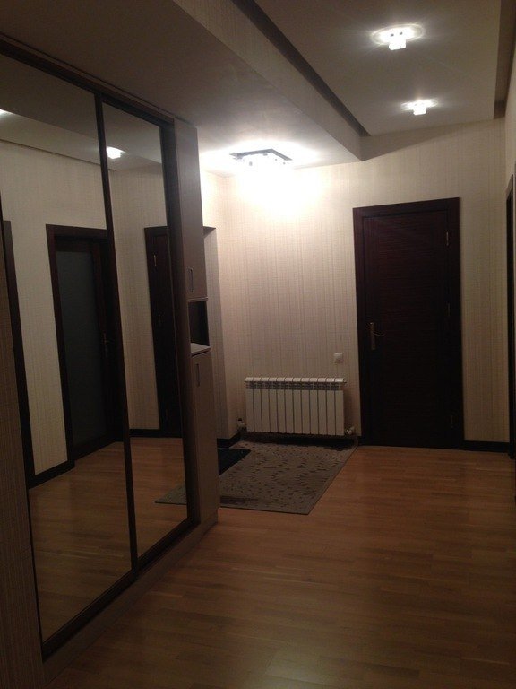 Satılır 3 otaqlı yeni tikili, 147 m², 28 May m.-5