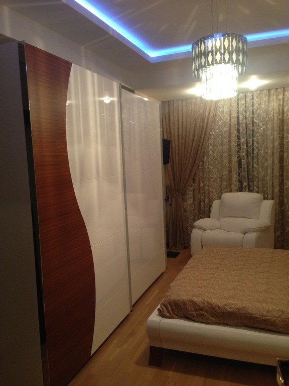 Satılır 3 otaqlı yeni tikili, 147 m², 28 May m.-11