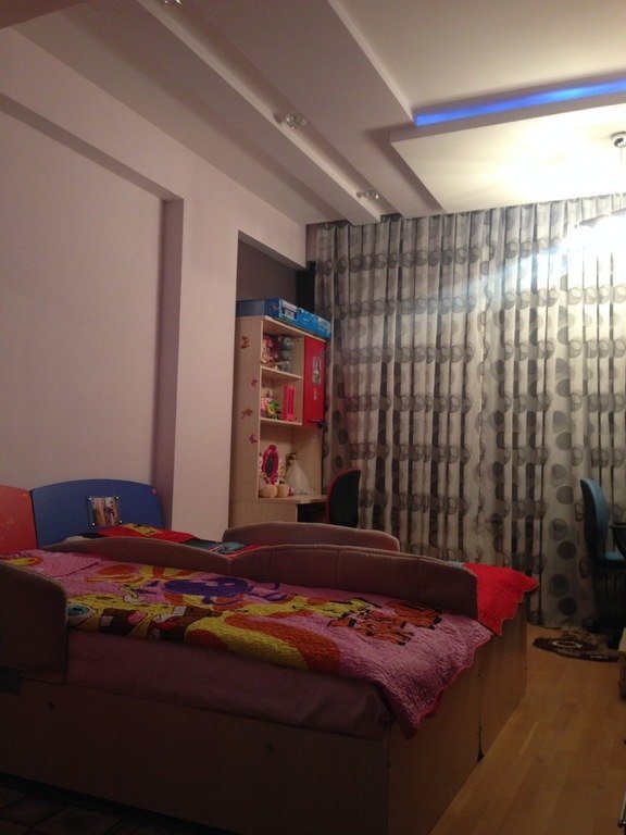 Satılır 3 otaqlı yeni tikili, 147 m², 28 May m.-25