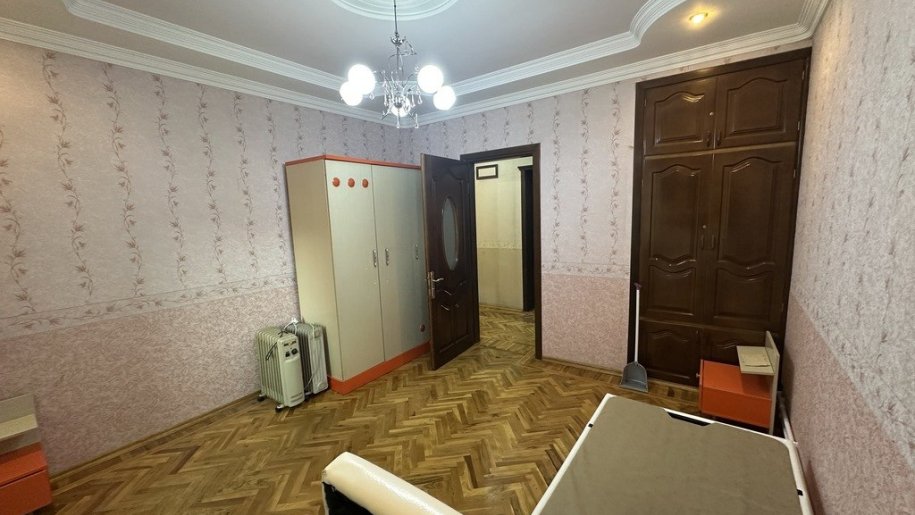 Kirayə verilir 4 otaqlı köhnə tikili, 140 m², Sumqayıt-9