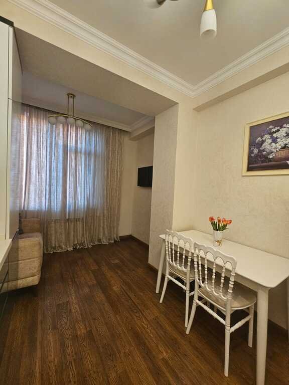 Satılır 2 otaqlı yeni tikili, 75 m², Nərimanov-9
