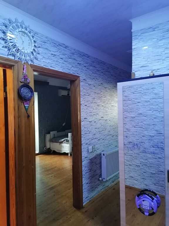 Satılır 3 otaqlı köhnə tikili, 75 m², Buzovna-2