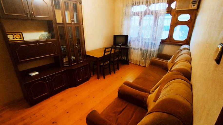 Kirayə verilir 3 otaqlı köhnə tikili, 80 m², Nizami-3