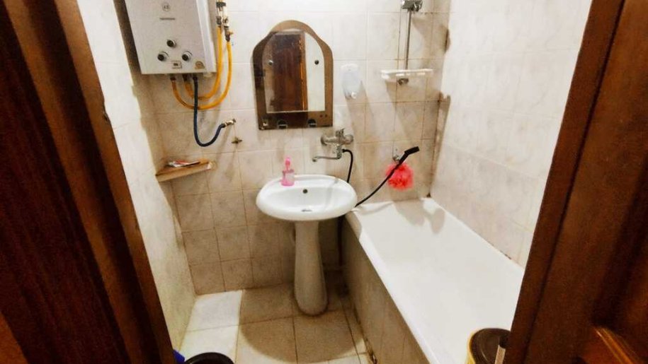 Kirayə verilir 3 otaqlı köhnə tikili, 80 m², Nizami-9