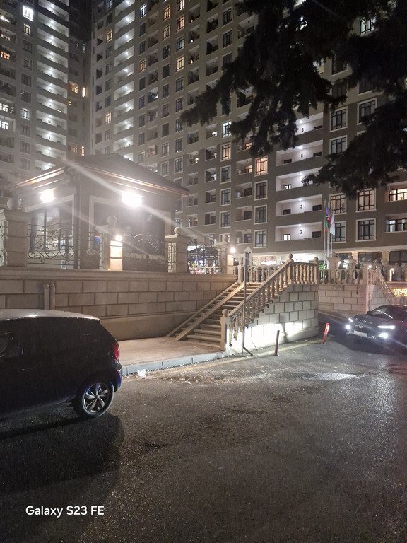 Satılır 3 otaqlı yeni tikili, 100 m², İnşaatçılar m.-24