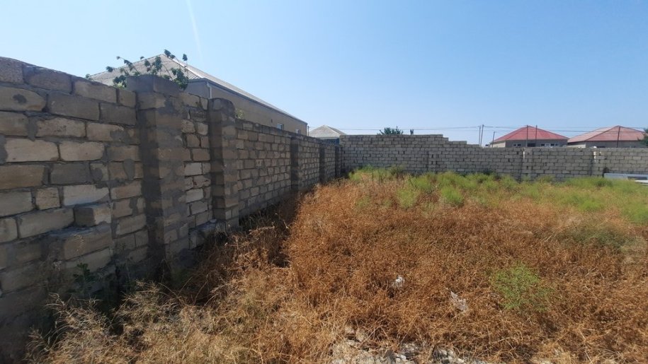 4 sot torpaq satılır, Saray-9