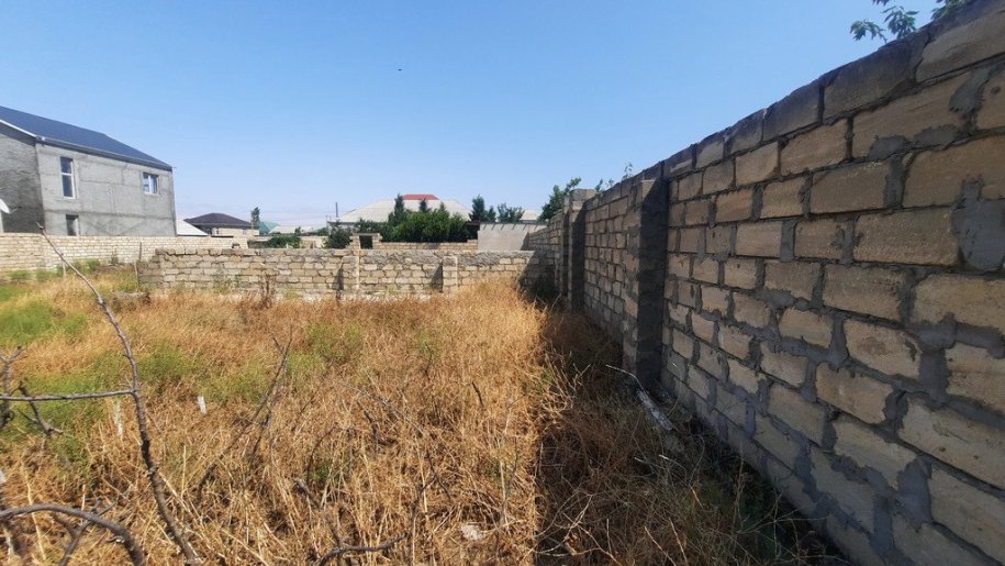 4 sot torpaq satılır, Saray-10