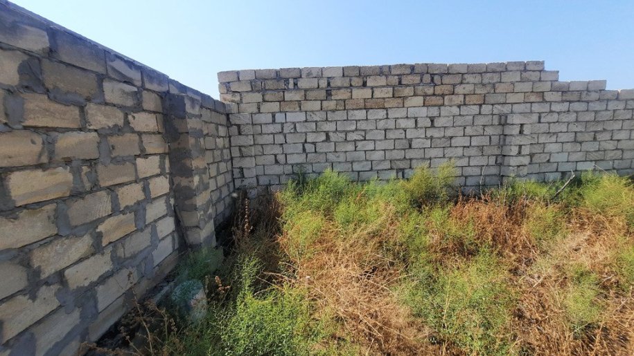 4 sot torpaq satılır, Saray-12