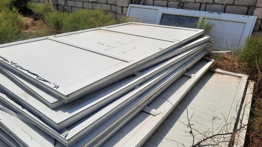 4 sot torpaq satılır, Saray-13