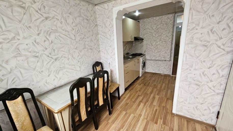 Satılır 3 otaqlı köhnə tikili, 80 m², Binə-10