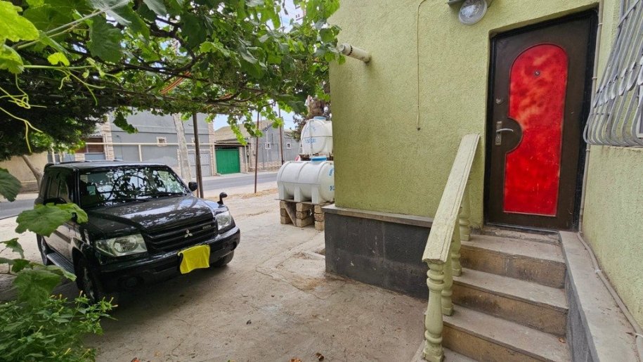 Satılır 3 otaqlı köhnə tikili, 80 m², Binə-12