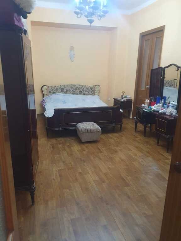 Kirayə verilir 3 otaqlı köhnə tikili, 70 m², Nəsimi-7
