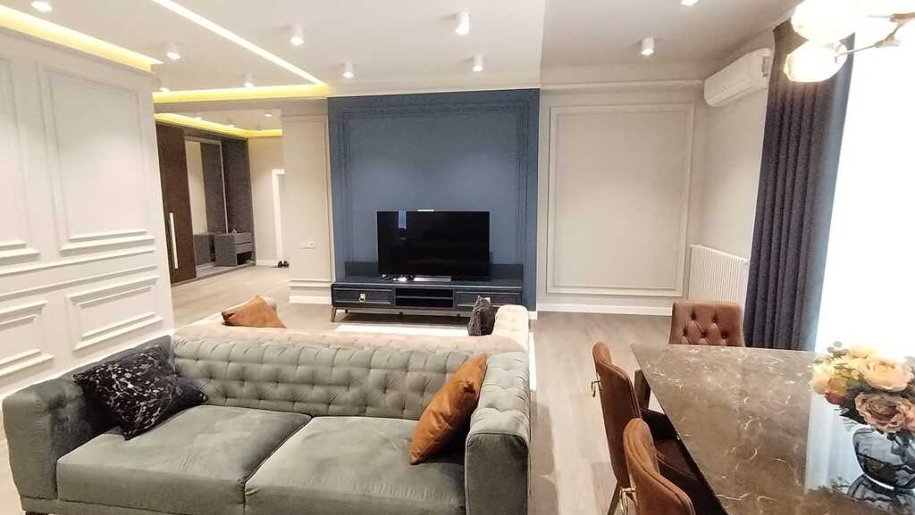 Satılır 3 otaqlı yeni tikili, 155 m², 28 May m.-7