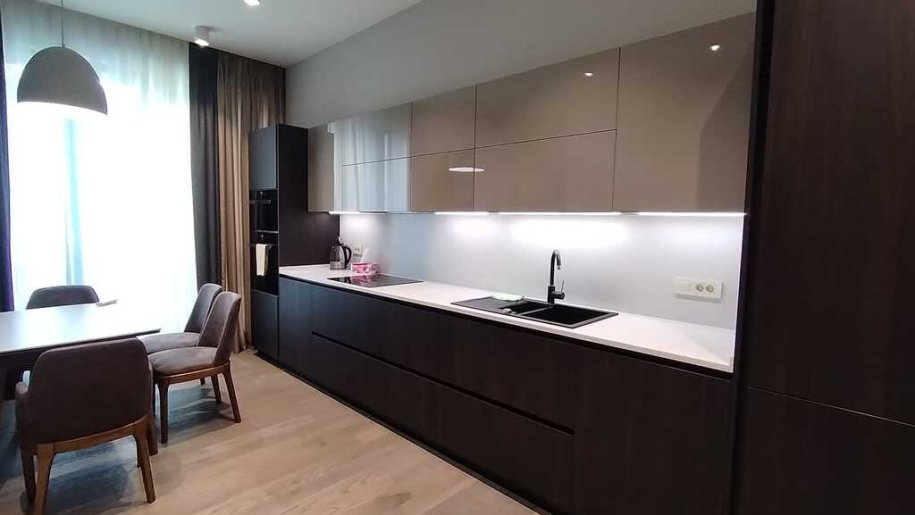 Satılır 3 otaqlı yeni tikili, 155 m², 28 May m.-13