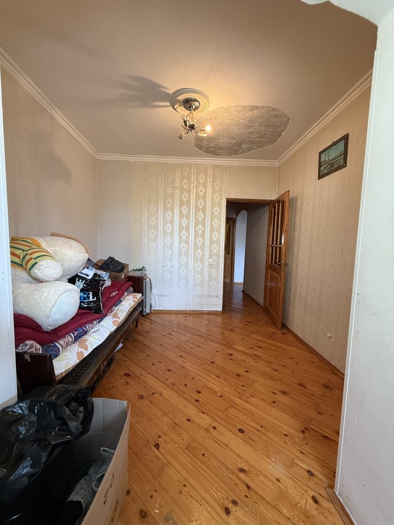 Satılır 5 otaqlı köhnə tikili, 110 m², Xalqlar dostluğu m.-6