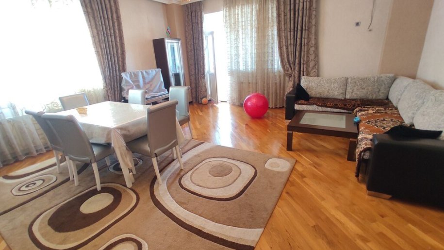 Satılır 3 otaqlı yeni tikili, 128 m², Avtovağzal m.-10