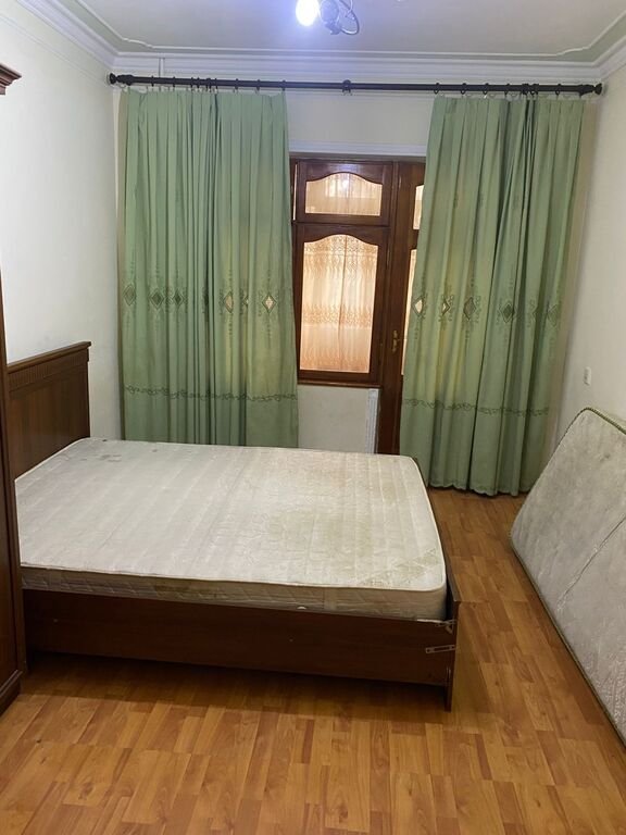 Satılır 3 otaqlı köhnə tikili, 70 m², Əhmədli m.-2