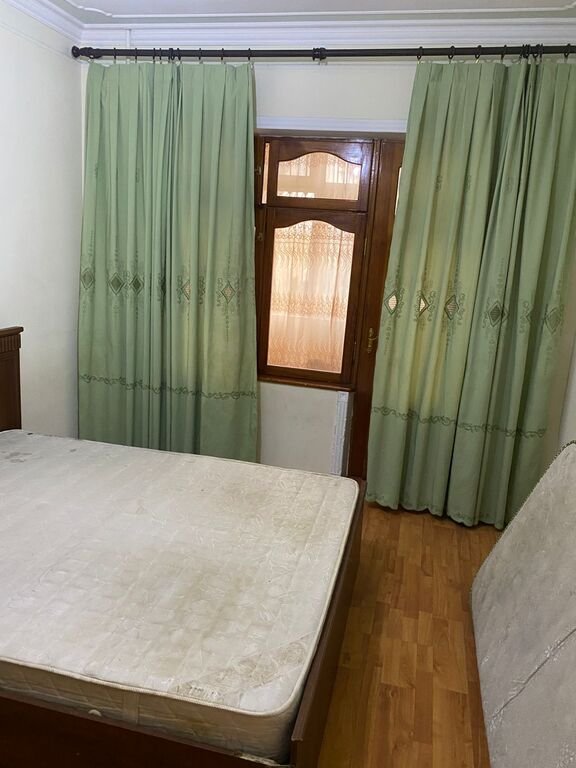 Satılır 3 otaqlı köhnə tikili, 70 m², Əhmədli m.-6