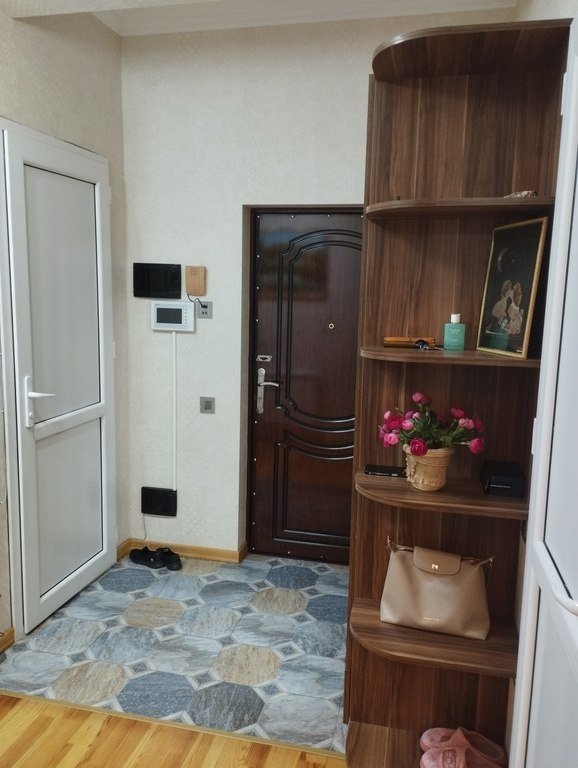 Satılır 3 otaqlı yeni tikili, 80 m², Memar Əcəmi m.-15