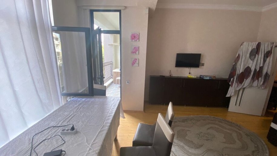 Kirayə verilir 2 otaqlı yeni tikili, 80 m², Qara Qarayev m.-10