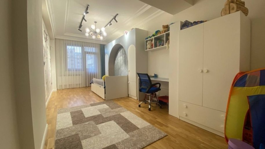 Satılır 4 otaqlı yeni tikili, 186 m², Xalqlar dostluğu m.-2