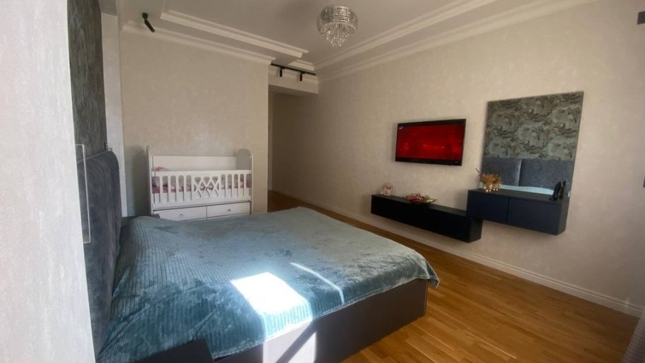 Satılır 4 otaqlı yeni tikili, 186 m², Xalqlar dostluğu m.-10