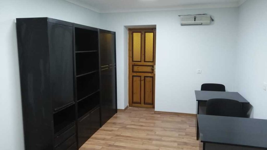 65 m<sup>2</sup> ofis icarəyə verilir, Nəsimi-4