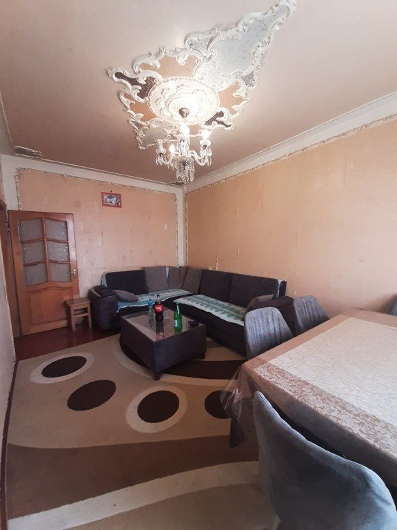 Satılır 2 otaqlı köhnə tikili, 60 m², Suraxanı-3