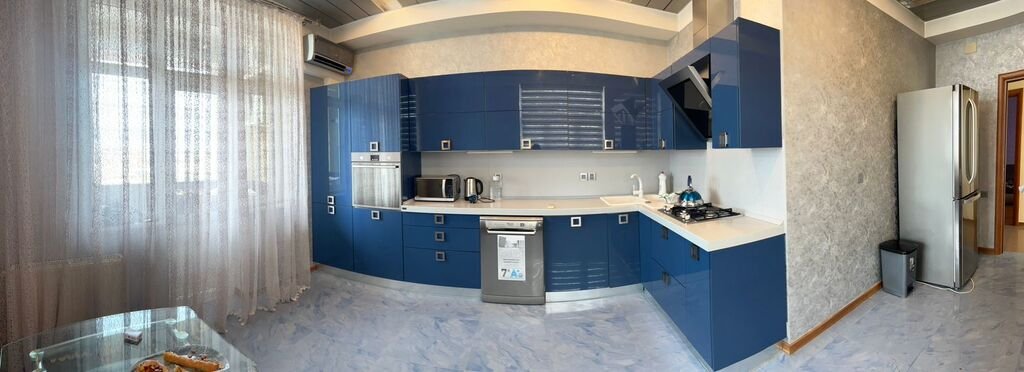 Kirayə verilir 3 otaqlı yeni tikili, 130 m², 8 noyabr-3