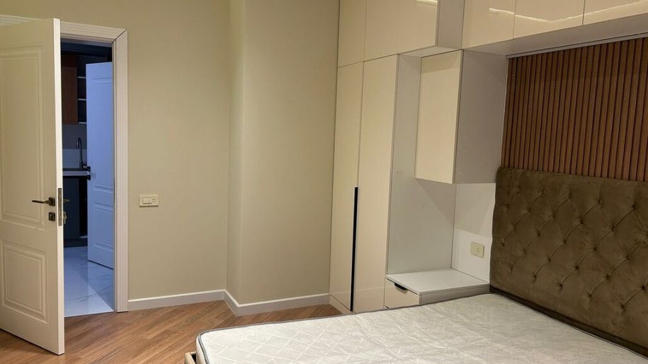 Satılır 2 otaqlı yeni tikili, 70 m², Koroğlu m.-4