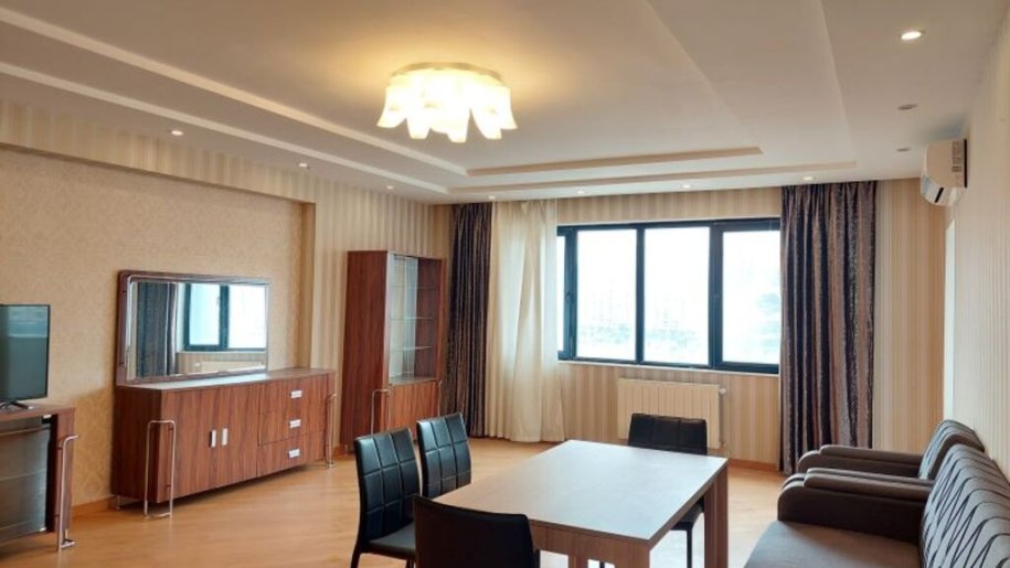 Kirayə verilir 3 otaqlı yeni tikili, 150 m², Nizami m.-1