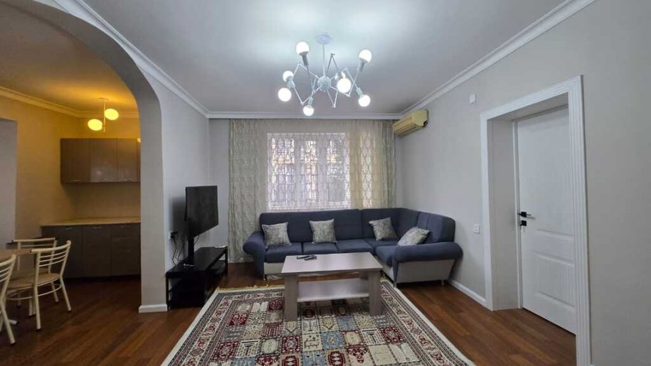 Kirayə verilir 4 otaqlı köhnə tikili, 100 m², Badamdar-2