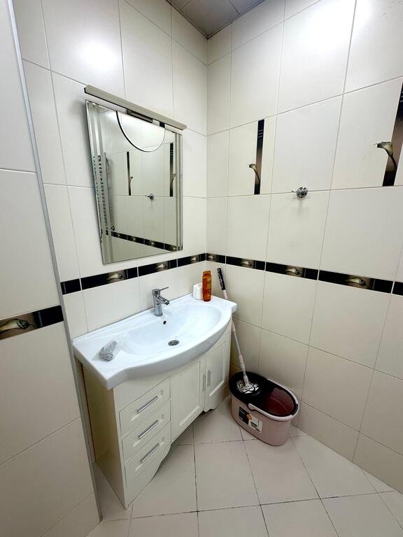 Kirayə verilir 3 otaqlı yeni tikili, 145 m², Elmlər Akademiyası m.-17