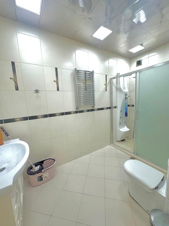 Kirayə verilir 3 otaqlı yeni tikili, 145 m², Elmlər Akademiyası m.-18