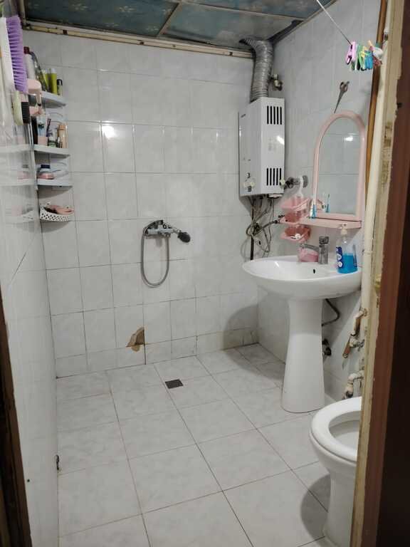 Satılır 2 otaqlı köhnə tikili, 62 m², Koroğlu m.-8