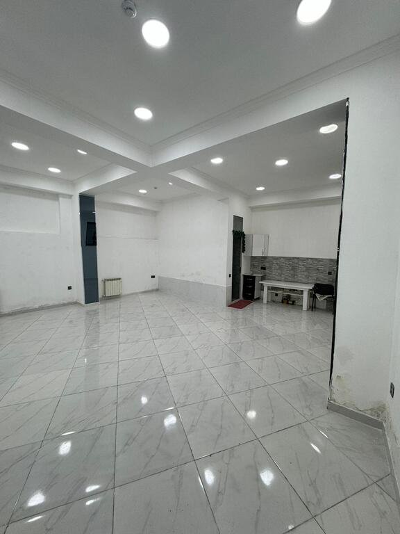 180 kv.m. obyekt icarəyə verilir, 20 Yanvar m.-2