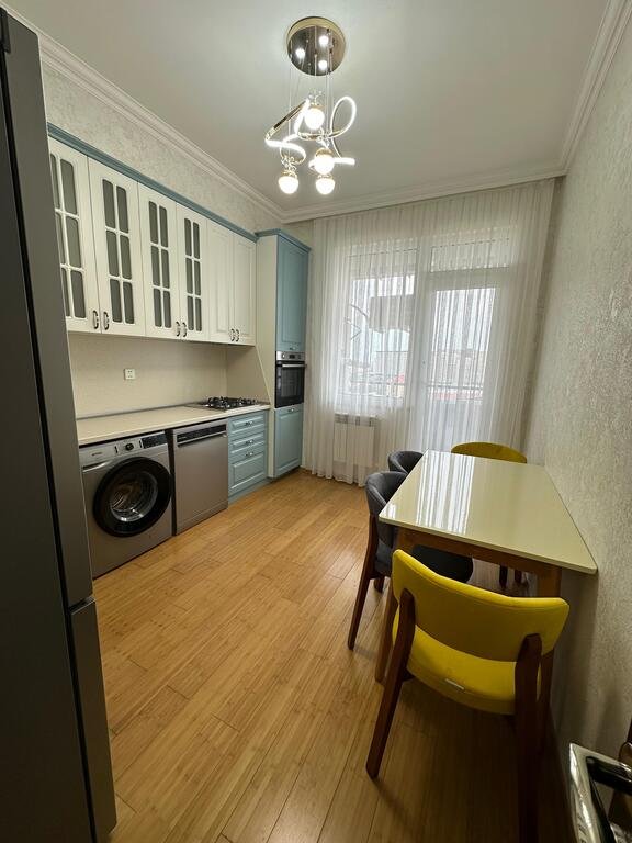 Kirayə verilir 2 otaqlı yeni tikili, 75 m², 20 Yanvar m.-9