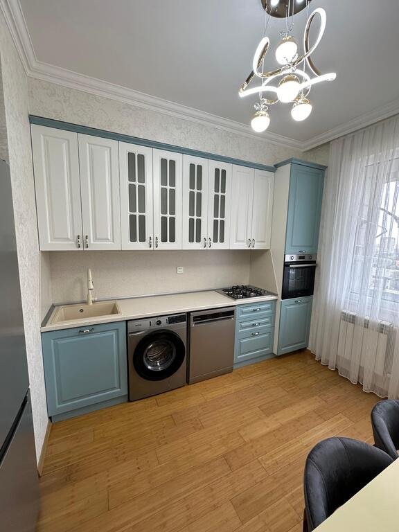 Kirayə verilir 2 otaqlı yeni tikili, 75 m², 20 Yanvar m.-10