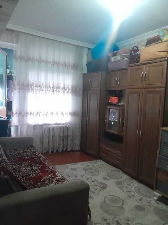 Satılır 2 otaqlı köhnə tikili, 62 m², Koroğlu m.-1